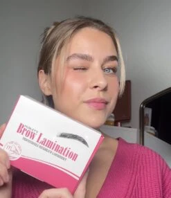 MURLEY'S Brow Lamination Kit - Brow Lift - Starterkit - Wenkbrauwlifting Set - Langdurig Perfecte Wenkbrauwen 21 MURLEY'S Brow Lamination Kit - Brow Lift - Starterkit - Wenkbrauwlifting Set - Langdurig Perfecte Wenkbrauwen -Modecosmetica Winkel 1036x1200 11