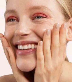 Pink Gellac - Radiant White - Gellak - Vegan - Wit - Glitter Finish - 15 Ml 8 Pink Gellac - Radiant White - Gellak - Vegan - Wit - Glitter Finish - 15 Ml -Modecosmetica Winkel 1050x1200 17