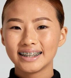 NYX Professional Makeup Tame & Frame Brow Pomade - Brunette TFBP03 - Wenkbrauwgel - 5 Gr -Modecosmetica Winkel 1080x1200 3