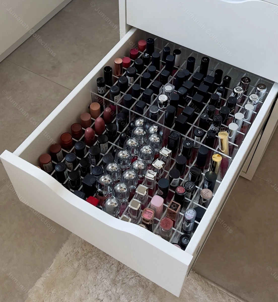 Jumanah® Collections - "Sorted" Large Lip Set - Make Up Organizer - Ladeverdeler - Lade Organizer - Transparant - Acryl - Kunststof - Ikea Alex 5 Ladeblok 3 Jumanah® Collections - "Sorted" Large Lip Set - Make Up Organizer - Ladeverdeler - Lade Organizer - Transparant - Acryl - Kunststof - Ikea Alex 5 Ladeblok