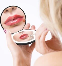 Led-verlichte Oplaadbare Compacte Make-up Spiegel Rond |1 X 2 X Vergroting | Make-upspiegel | Zakspiegel | Handspiegel | Reisspiegel | Dimbaar|als Cadeau | USB-lader | Rond | Zwart 17 Led-verlichte Oplaadbare Compacte Make-up Spiegel Rond |1 X 2 X Vergroting | Make-upspiegel | Zakspiegel | Handspiegel | Reisspiegel | Dimbaar|als Cadeau | USB-lader | Rond | Zwart -Modecosmetica Winkel 1118x1200 9