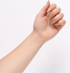 Herome Nail Wraps Starterkit Golden Glitter - 2x10 Nagelstickers - Inclusief Top Coat 4ml - In Organza Verpakt 12 Herome Nail Wraps Starterkit Golden Glitter - 2x10 Nagelstickers - Inclusief Top Coat 4ml - In Organza Verpakt -Modecosmetica Winkel 1144x1200