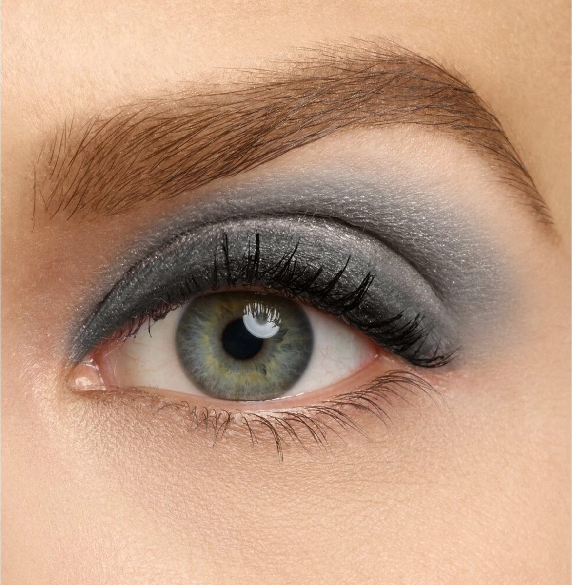 Bourjois 1 Seconde Oogschaduw - 01 Black On Track 5 Bourjois 1 Seconde Oogschaduw - 01 Black On Track - Image 3