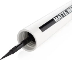 Maybelline Master Ink Matte Waterproof - Black - Eyeliner -Modecosmetica Winkel 1200x1002 2