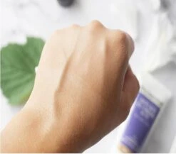 Biodermal Anti Age CC - Camouflerende Crème Met SPF15 - Lichte Huid - 50ml 11 Biodermal Anti Age CC - Camouflerende Crème Met SPF15 - Lichte Huid - 50ml -Modecosmetica Winkel 1200x1052 2