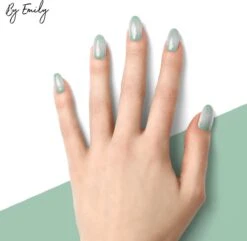 By Emily - Nagel Wrap - Sparkly Green | 20 Stickers | Nail Wrap | Nail Art | Trendy | Design | Nagellakvrij | Eenvoudig | Nagel Wrap | Nagel Stickers | Folie | Zelfklevend | Sjablonen -Modecosmetica Winkel 1200x1173 11