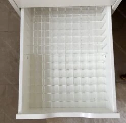 Jumanah® Collections - "Sorted" Large Lip Set - Make Up Organizer - Ladeverdeler - Lade Organizer - Transparant - Acryl - Kunststof - Ikea Alex 5 Ladeblok 18 Jumanah® Collections - "Sorted" Large Lip Set - Make Up Organizer - Ladeverdeler - Lade Organizer - Transparant - Acryl - Kunststof - Ikea Alex 5 Ladeblok -Modecosmetica Winkel 1200x1173 52