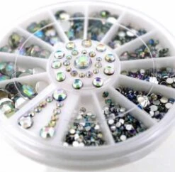 Doosje Rhinestone / Strass Nagel Steentjes - 5 Verschillende Maten Nail Art Diverse Kleuren / Strass Nagel Steentjes / Nagel Diamantjes / Nail Art