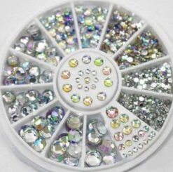 Doosje Rhinestone / Strass Nagel Steentjes - 5 Verschillende Maten Nail Art Diverse Kleuren / Strass Nagel Steentjes / Nagel Diamantjes / Nail Art 9 Doosje Rhinestone / Strass Nagel Steentjes - 5 Verschillende Maten Nail Art Diverse Kleuren / Strass Nagel Steentjes / Nagel Diamantjes / Nail Art -Modecosmetica Winkel 1200x1191 6
