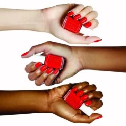 Essie Russian Roulette 61 - Rood - Nagellak 20 Essie Russian Roulette 61 - Rood - Nagellak -Modecosmetica Winkel 1200x1200 156