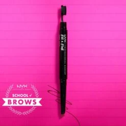 NYX Professional Makeup Fill & Fluff Eyebrow Pomade Pencil - FFEP01 Blonde - Wenkbrauwpotlood - 0,2 Gr 17 NYX Professional Makeup Fill & Fluff Eyebrow Pomade Pencil - FFEP01 Blonde - Wenkbrauwpotlood - 0,2 Gr -Modecosmetica Winkel 1200x1200 1819