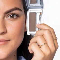 Herome Eye Care Wenkbrauw Poeder Middenbruin - Compact Brow Powder Medium Brown - Waterproof Verrijkt Met Panthenol - Volumineuze Wenkbrauwen 11 Herome Eye Care Wenkbrauw Poeder Middenbruin - Compact Brow Powder Medium Brown - Waterproof Verrijkt Met Panthenol - Volumineuze Wenkbrauwen -Modecosmetica Winkel 1200x1200 1893