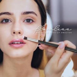 Evvie Set Van 10 Make-up Kwasten Kabuki - Zwart-Zilver 15 Evvie Set Van 10 Make-up Kwasten Kabuki - Zwart-Zilver -Modecosmetica Winkel 1200x1200 2085