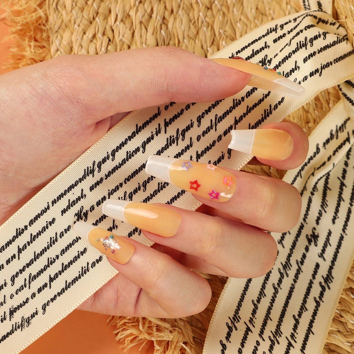 Royala D6 Gellak - Gellak Starterspakket 10 Kleuren - Gellak - Gellak Set - UV LED Lamp 36W - Manicure - Nagellak - Nail Art - 10 Kleuren Gel Polish - Nagellakset - Gellakset 18 Royala D6 Gellak - Gellak Starterspakket 10 Kleuren - Gellak - Gellak Set - UV LED Lamp 36W - Manicure - Nagellak - Nail Art - 10 Kleuren Gel Polish - Nagellakset - Gellakset - Image 16