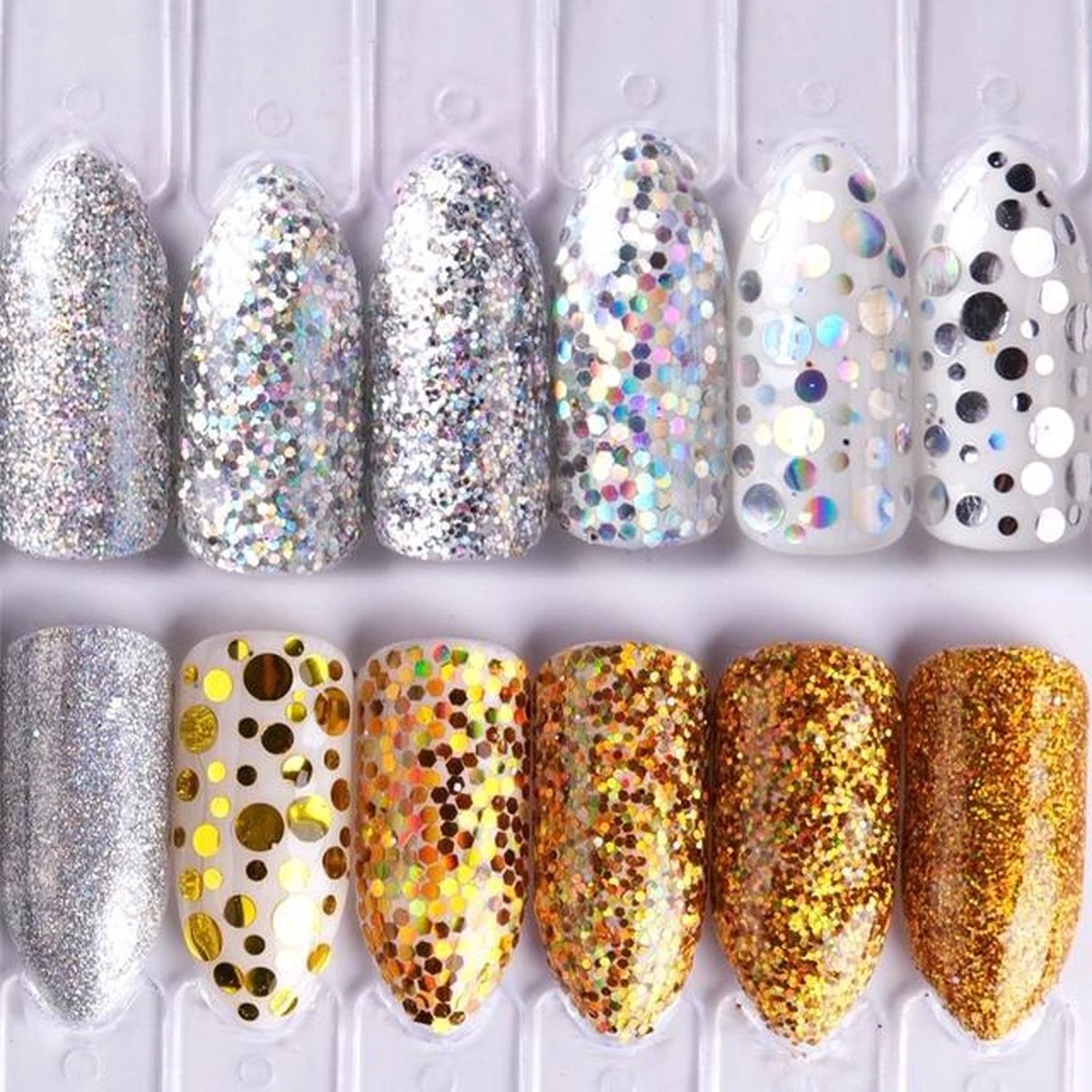 Glitter Poeder Nail Art Set - 12 Stuks - Goud / Zilver / Brons - Nagel Decoratie Strass 4 Glitter Poeder Nail Art Set - 12 Stuks - Goud / Zilver / Brons - Nagel Decoratie Strass - Image 2
