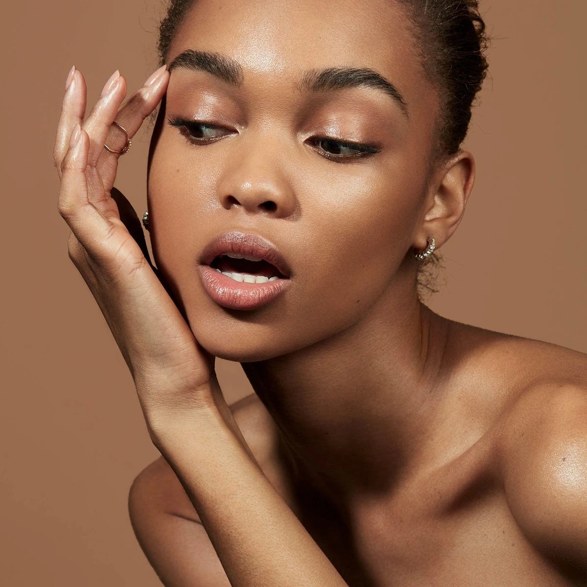 ELF FLAWLESS FINISH FOUNDATION - BUFF 6 ELF FLAWLESS FINISH FOUNDATION - BUFF - Image 4