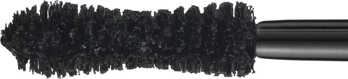 Pupa Milano Vamp! Waterproof Mascara - 001 Extra Black 6 Pupa Milano Vamp! Waterproof Mascara - 001 Extra Black - Image 4