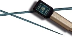 L’Oréal Paris Matte Signature Eyeliner Van Superliner – Matte Liquid Eyeliner – Waterproof - 04 Emeraude – Groen -Modecosmetica Winkel 1200x624 4