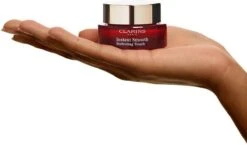 Clarins Instant Smooth Perfecting Touch Gezichtsprimer - 15 Ml 19 Clarins Instant Smooth Perfecting Touch Gezichtsprimer - 15 Ml -Modecosmetica Winkel 1200x705 1