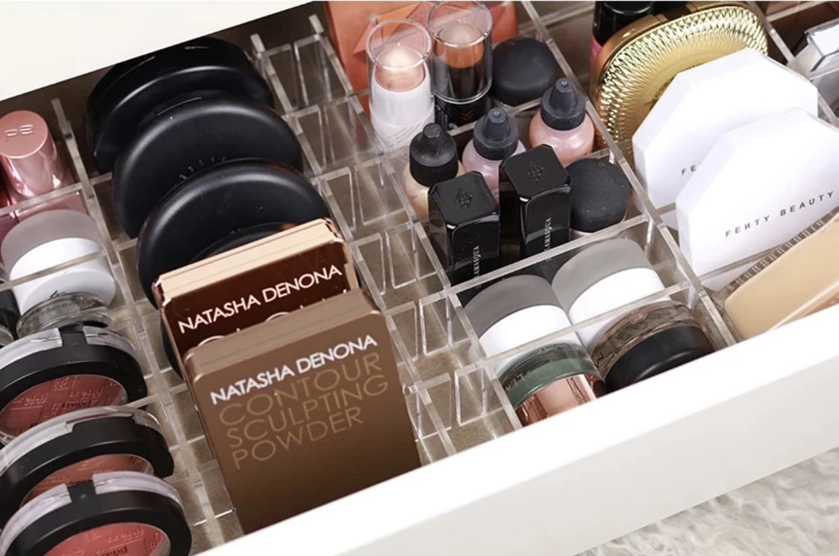 Jumanah® Collections "Sorted" MALM - Toilettafel -Volledige Lade - Make Up Organizer - Ladeverdeler - Lade Organizer - Transparant - Acryl - Kunststof 7 Jumanah® Collections "Sorted" MALM - Toilettafel -Volledige Lade - Make Up Organizer - Ladeverdeler - Lade Organizer - Transparant - Acryl - Kunststof - Image 5