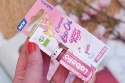 Labello Caring Lip Oil Dress Nude - 5.5 Ml -Modecosmetica Winkel 1200x799 6