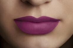 L'Oréal Paris Rouge Signature Lippenstift - 104 I Rebel - Paars - Matte Vloeibare Lipstick 17 L'Oréal Paris Rouge Signature Lippenstift - 104 I Rebel - Paars - Matte Vloeibare Lipstick -Modecosmetica Winkel 1200x800 18