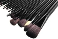 Make-up Kwasten Set - Professionele Kwasten - 24-delig Met Tasje - Cosmetica Kwasten - Zwart - Rheme 20 Make-up Kwasten Set - Professionele Kwasten - 24-delig Met Tasje - Cosmetica Kwasten - Zwart - Rheme -Modecosmetica Winkel 1200x813 1