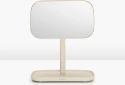 Brabantia ReNew Make-up Spiegel - Met Accessoireschaal - Soft Beige 31 Brabantia ReNew Make-up Spiegel - Met Accessoireschaal - Soft Beige -Modecosmetica Winkel 1200x820 4