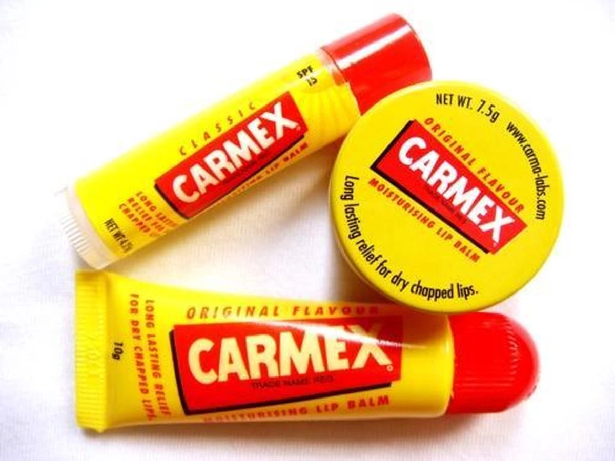 Carmex Lipbalsem Tube Cherry 5 Carmex Lipbalsem Tube Cherry - Image 3