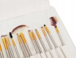 Professionele 18-Delige Make-Up Kwastenset - Cosmetica Visagie Makeup Kwasten Set - Mascara/Oogschaduw/Concealer/Foundation/Blush/Eyeliner/Highlighter/Poederkwast Beauty Brush - Countourkwast Make Up Brushes Borstels Penselen - Met Luxe Opberg Etui 15 Professionele 18-Delige Make-Up Kwastenset - Cosmetica Visagie Makeup Kwasten Set - Mascara/Oogschaduw/Concealer/Foundation/Blush/Eyeliner/Highlighter/Poederkwast Beauty Brush - Countourkwast Make Up Brushes Borstels Penselen - Met Luxe Opberg Etui -Modecosmetica Winkel 1200x920 1