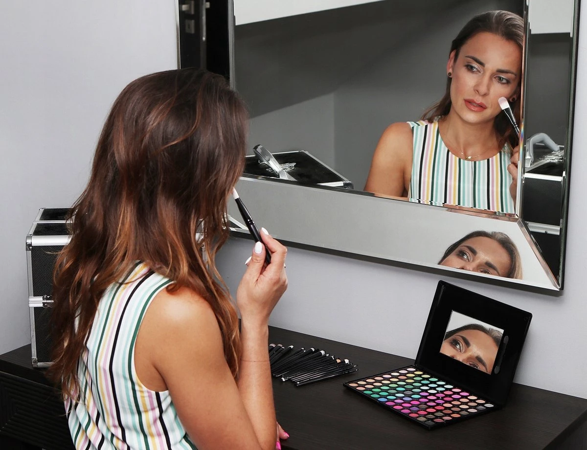 Professionele 24-Delige Make-Up Kwastenset - Cosmetica Visagie Makeup Kwasten Set - Mascara/Oogschaduw/Concealer/Foundation/Blush/Eyeliner/Highlighter/Poederkwast Beauty Brush - Contourkwast Make Up Brushes Borstels Penselen - Met Luxe Opberg Etui 7 Professionele 24-Delige Make-Up Kwastenset - Cosmetica Visagie Makeup Kwasten Set - Mascara/Oogschaduw/Concealer/Foundation/Blush/Eyeliner/Highlighter/Poederkwast Beauty Brush - Contourkwast Make Up Brushes Borstels Penselen - Met Luxe Opberg Etui - Image 5