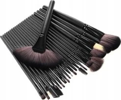 Professionele 24-Delige Make-Up Kwastenset - Cosmetica Visagie Makeup Kwasten Set - Mascara/Oogschaduw/Concealer/Foundation/Blush/Eyeliner/Highlighter/Poederkwast Beauty Brush - Contourkwast Make Up Brushes Borstels Penselen - Met Luxe Opberg Etui 21 Professionele 24-Delige Make-Up Kwastenset - Cosmetica Visagie Makeup Kwasten Set - Mascara/Oogschaduw/Concealer/Foundation/Blush/Eyeliner/Highlighter/Poederkwast Beauty Brush - Contourkwast Make Up Brushes Borstels Penselen - Met Luxe Opberg Etui -Modecosmetica Winkel 1200x986 3