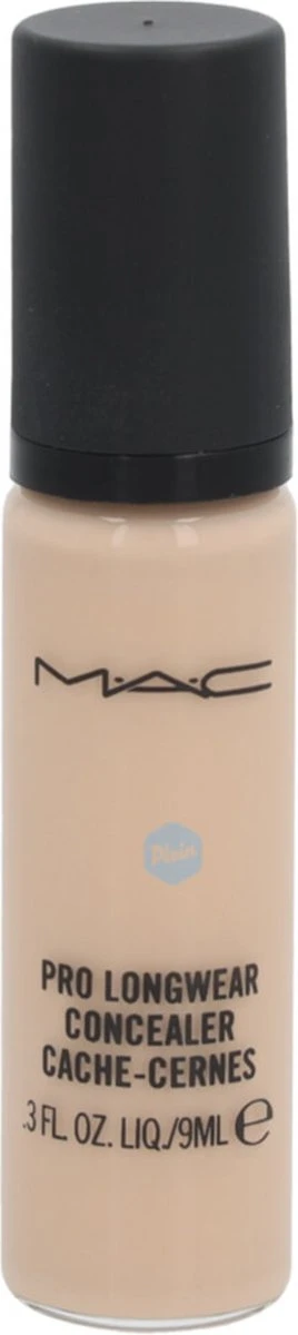MAC Cosmetics Pro Longwear Concealer - NW15 5 MAC Cosmetics Pro Longwear Concealer - NW15 - Image 3