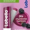 Labello Blackberry Shine - Lippenbalsem -Modecosmetica Winkel 747x1200 4