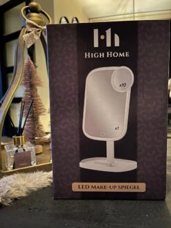 HighHome - Make Up Spiegel Met Led Verlichting - Inclusief 10x Spiegel - 3 Warmtes - 360 °C Draaibaar 19 HighHome - Make Up Spiegel Met Led Verlichting - Inclusief 10x Spiegel - 3 Warmtes - 360 °C Draaibaar -Modecosmetica Winkel 900x1200 43