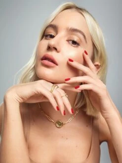 Rimmel London Nail Nurse Basecoat & Topcoat Nagellak - Transparant -Modecosmetica Winkel 901x1200