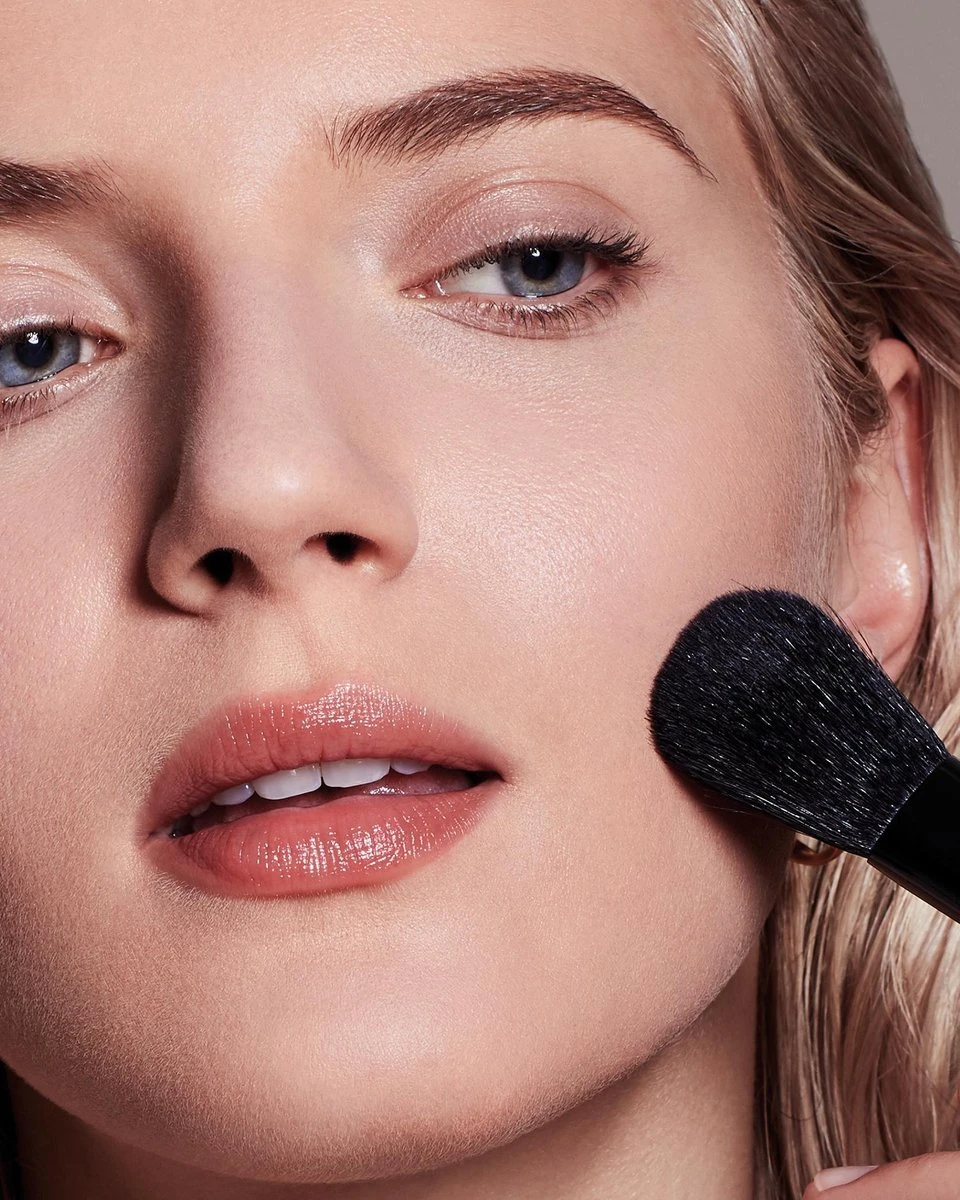 Max Factor Creme Puff Gezichtspoeder - 42 Deep Beige 7 Max Factor Creme Puff Gezichtspoeder - 42 Deep Beige - Image 5