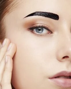 Maybelline New York Tattoo Brow Peel-Off Wenkbrauwgel - 2 Medium Brown - Bruin 26 Maybelline New York Tattoo Brow Peel-Off Wenkbrauwgel - 2 Medium Brown - Bruin -Modecosmetica Winkel 960x1200 25